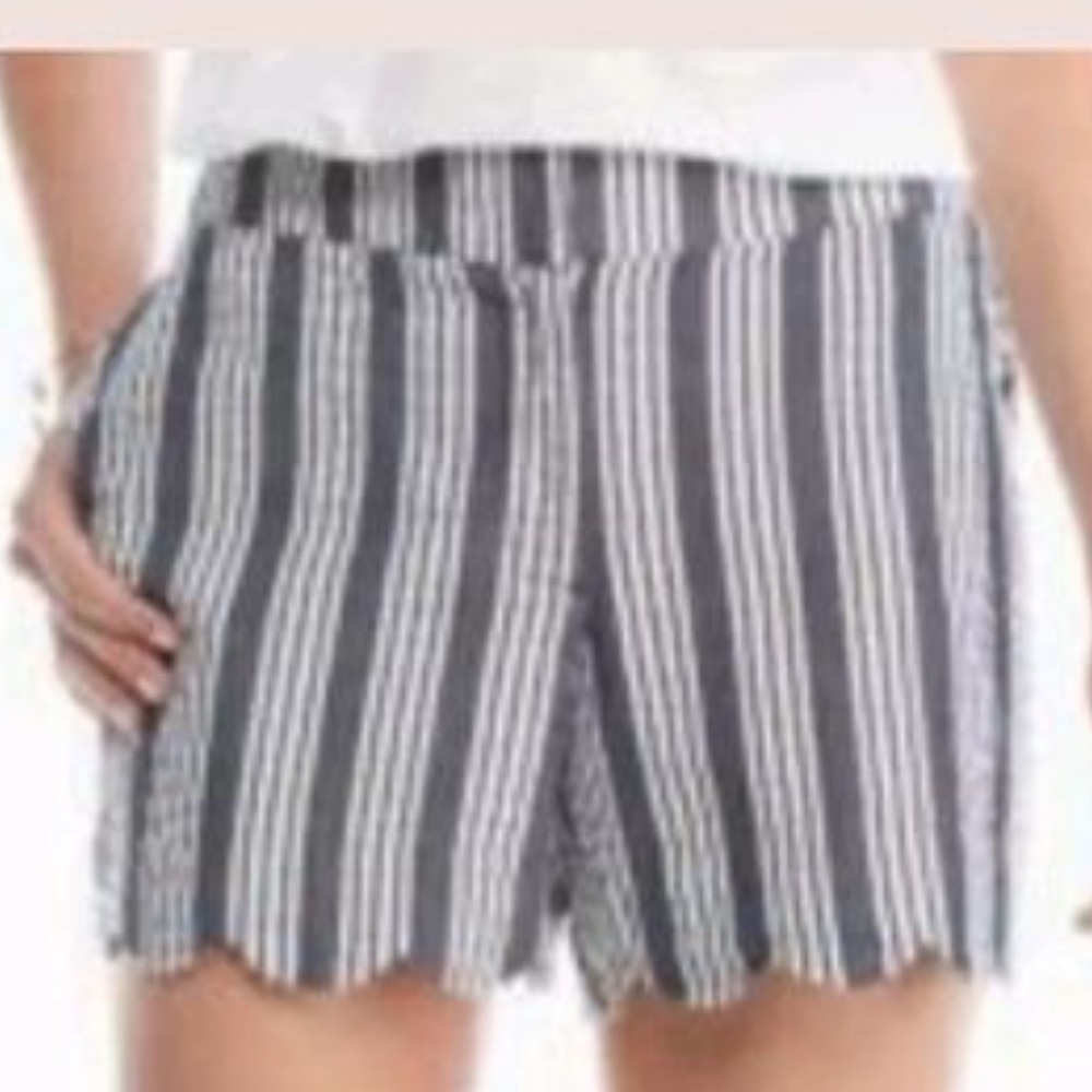Crown & Ivy Striped Seersucker Scalloped Hem Shorts